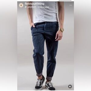 NWOT! $139 Fields Outfitting Pants Mens 38 Navy Blue Cotton Stretch Pleated